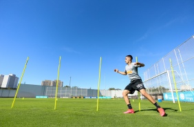 No CT, Corinthians faz treinamento