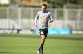 Janderson no treinamento desta quarta-feira no CT Joaquim Grava