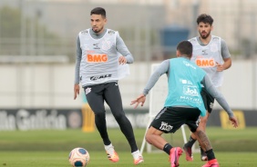 Pedro Henrique no treino desta sexta-feira no CT Joaquim Grava