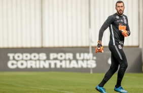 Walter no treino desta sexta-feira no CT Joaquim Grava