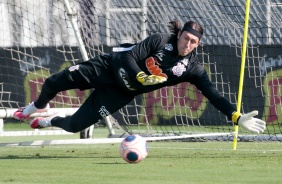 Cssio no treino na manh desta segunda-feira 06 no CT Joaquim Grava