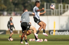 Jogadores no treino na manh desta segunda-feira 06 no CT Joaquim Grava