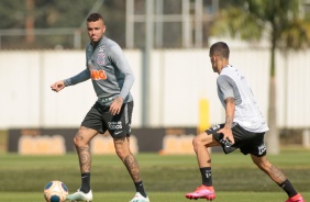 Jogadores no treino na manh desta segunda-feira 06 no CT Joaquim Grava