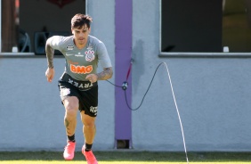 Fagner no treino da manh desta segunda-feira (13), no CT Dr. Joaquim Grava
