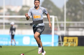 Jogadores no treino da manh desta segunda-feira (13), no CT Dr. Joaquim Grava