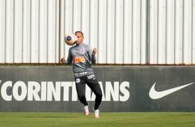 Jogadores na atividade da manh deste sbado (18), no CT Dr. Joaquim Grava