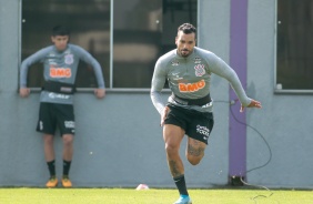 Jogadores na atividade da manh deste sbado (18), no CT Dr. Joaquim Grava
