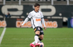 Fagner em ao contra o Palmeiras, na Arena Corinthians, pela volta do Paulisto