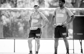 Fagner e Gil no treino desta sexta-feira no CT