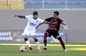 Fagner em ao contra o Oeste pela ltima rodada da primeira fase do Campeonato Paulista