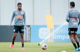 Gabriel no treino da tarde desta quarta-feira no CT Dr. Joaquim Grava