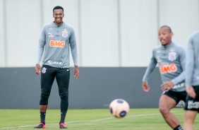 Jô no treino da tarde desta quarta-feira no CT Dr. Joaquim Grava