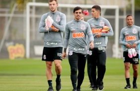 Jogadores no treino da tarde desta quarta-feira no CT Dr. Joaquim Grava