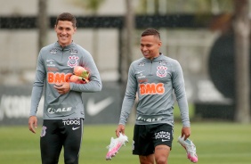 Jogadores no treino da tarde desta quarta-feira no CT Dr. Joaquim Grava