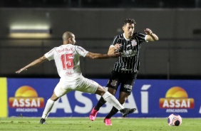 Avelar no duelo contra o Red Bull Bragantino, pelas quartas de final do Campeonato Paulista