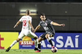 Danilo Avelar no duelo contra o Red Bull Bragantino, pelas quartas de final do Campeonato Paulista