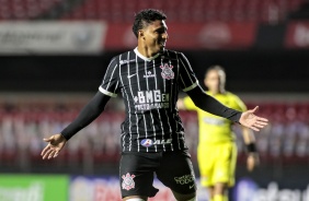 derson comemora seu gol contra o Red Bull Bragantino