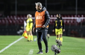 Tiago Nunes no duelo contra o Red Bull Bragantino, pelo Paulisto