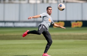 Gabriel no último treino do Corinthians antes do jogo contra o Mirassol