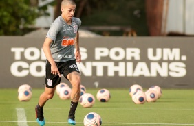 Gabriel Pereira no treinamento desta sexta-feira no CT Joaquim Grava