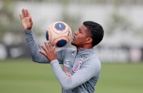 Natel no último treino do Corinthians antes do jogo contra o Mirassol