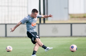 Ramiro no último treino do Corinthians antes do jogo contra o Mirassol
