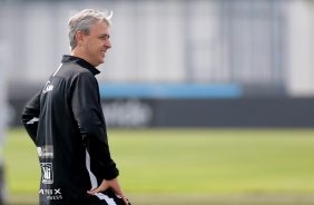 Tiago Nunes no último treino do Corinthians antes do jogo contra o Mirassol