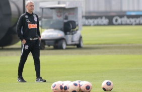 Tiago Nunes no último treino do Corinthians antes do jogo contra o Mirassol
