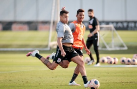 Jogadores na atividade da tarde desta segunda-feira (03), no CT Dr. Joaquim Grava