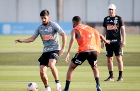 Jogadores na atividade da tarde desta segunda-feira (03), no CT Dr. Joaquim Grava