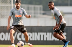 Jogadores na atividade da tarde desta segunda-feira (03), no CT Dr. Joaquim Grava