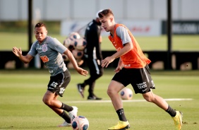 Jogadores na atividade da tarde desta segunda-feira (03), no CT Dr. Joaquim Grava