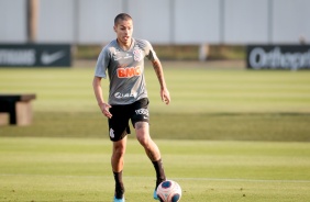 Jogadores na atividade da tarde desta segunda-feira (03), no CT Dr. Joaquim Grava