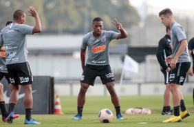 Jogadores na atividade da tarde desta segunda-feira (03), no CT Dr. Joaquim Grava