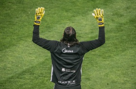 Cssio no aquecimento para duelo contra o Palmeiras, pela final do Paulisto