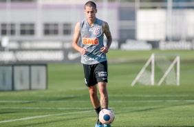 Gabriel Pereira no treino desta quinta-feira no CT Joaquim Grava