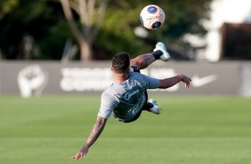 Sidcley no treino desta quinta-feira no CT Joaquim Grava