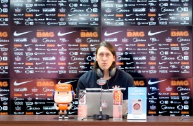 Cássio na coletiva durante último treino antes do Dérbi