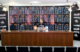 Cássio na coletiva durante último treino antes do Dérbi