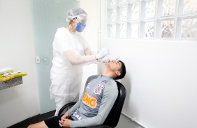 Jogadores na atividade da manhã desta segunda-feira no CT Dr. Joaquim Grava