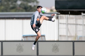 Jogadores na atividade da manh desta segunda-feira no CT Dr. Joaquim Grava