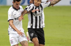 Mateus Vital no jogo contra o Atltico Mineiro, pelo Brasileiro