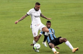 Meia-atacante Luan durante jogo contra o Grmio, pelo Campeonato Brasileiro