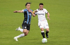 Volante Ramiro durante jogo contra o Grmio, pelo Campeonato Brasileiro