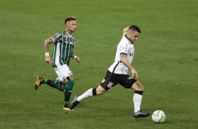 Ramiro comeou o jogo contra o Coritiba como titular