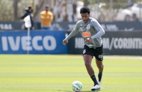 Gi no treino desta segunda-feira no CT Joaquim Grava