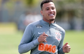 Sidcley no treino desta segunda-feira no CT Joaquim Grava