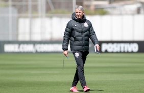 Tiago Nunes no treino desta segunda-feira no CT Joaquim Grava