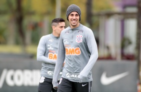 Danilo Avelar no treino deste domingo para enfrentar o Fortaleza, pelo Brasileiro