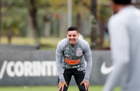 Lateral Fagner no treino deste domingo para enfrentar o Fortaleza, pelo Brasileirão